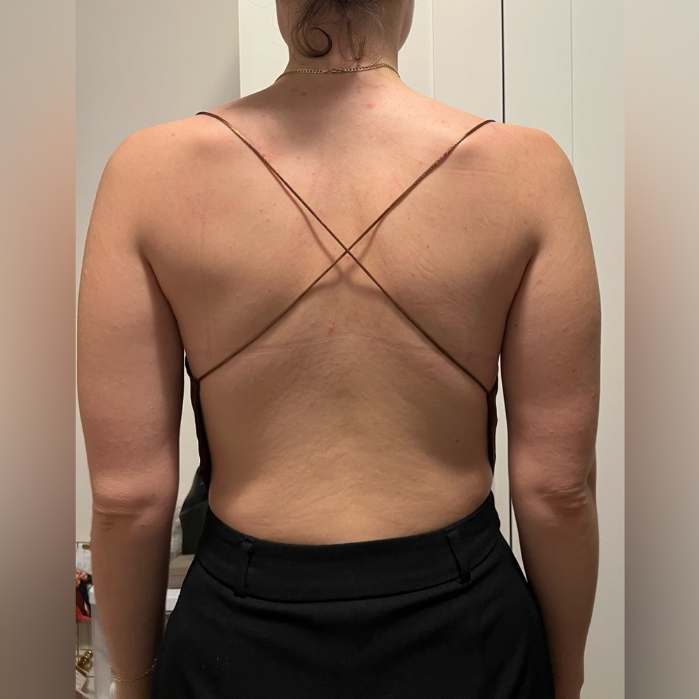 Open back top - Picture 3 of 3